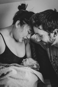 Shana - Paul and Baby Darrien - home birth